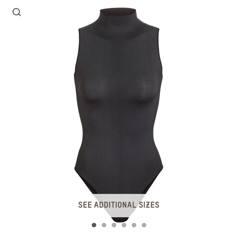 SKIMS ESSENTIAL MOCK NECK SLEEVELESS BODYSUIT (SOLD OUT) ❤️‍🔥